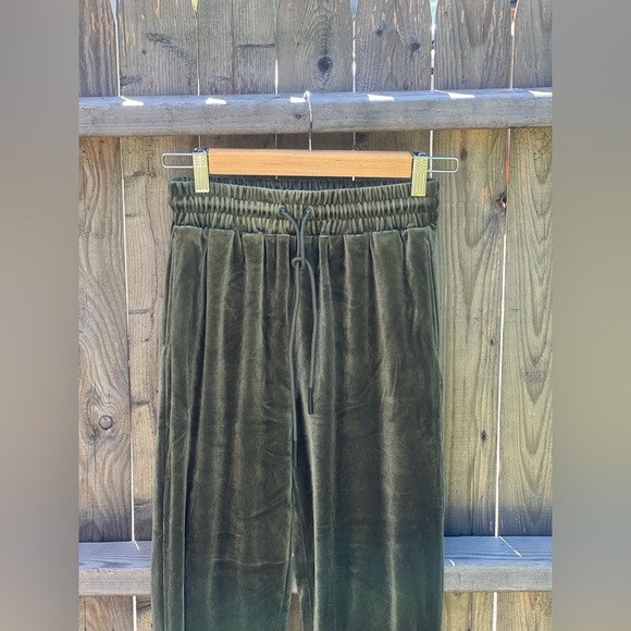 NOIZE Jogger Set Chelsi Zip-Up Hoodie & - Picture 14 of 16